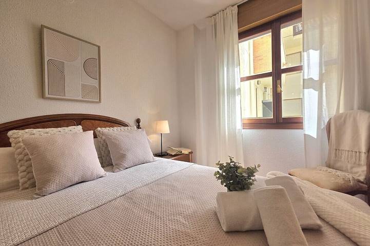 Ganze Wohnung, Apartamento de 3 dormitorios - La Dehesa 5817 in Isla, Arnuero