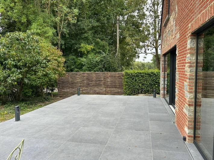 Location de vacances pour 7 personnes, avec jardin et jacuzzi dans Feluy - 2