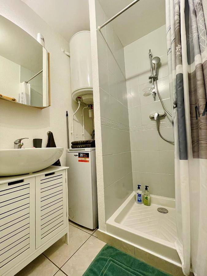 Appartement entier, Joli appartement avec parking in Montbéliard, Doubs