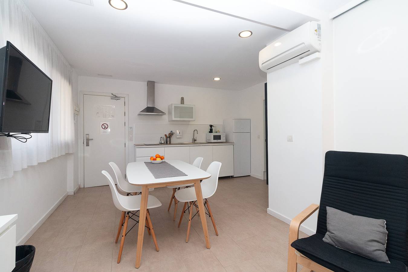 Apartamento entero, Reig 6. 1 Bedroom Apartment up to 4 people. Valencia in Valencia, Costa de Valencia