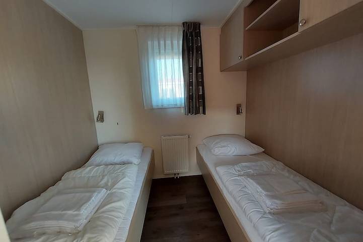 Chalet für 4 Personen, mit Garten in Serooskerke - 2