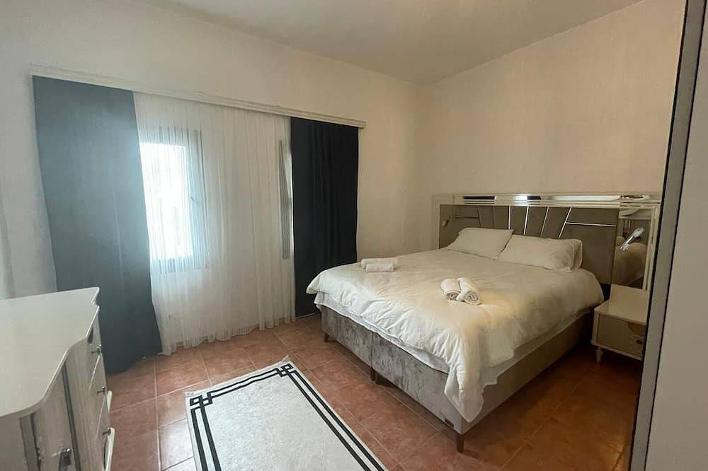 Ganze Wohnung, Deniz Manzaralı Geniş Teraslı Evimiz in Bodrum, Provinz Muğla