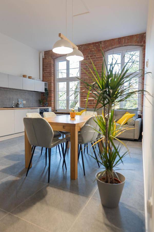 Apartament wakacyjny dla 14 osób w Toruń