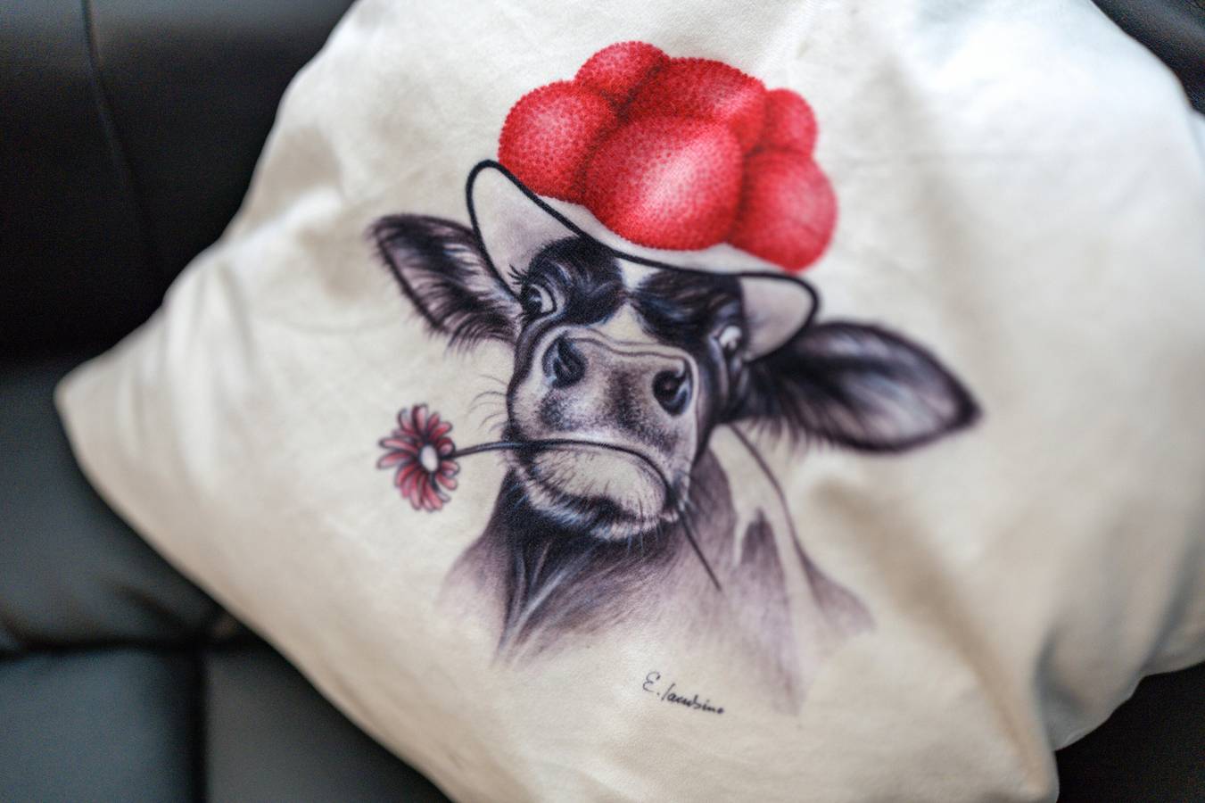 Apartamento entero, Apartamento vacacional "3" con vistas a la montaña, 3 terrazas compartidas y Wi-Fi in Oppenau, Selva Negra Central