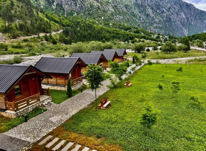 Villa pour 4 personnes, avec jardin ainsi que vue et balcon