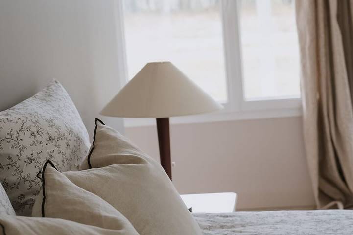 Location de vacances pour 4 personnes, avec terrasse ainsi que jacuzzi et jardin à Saint-Étienne-de-Chigny - 3