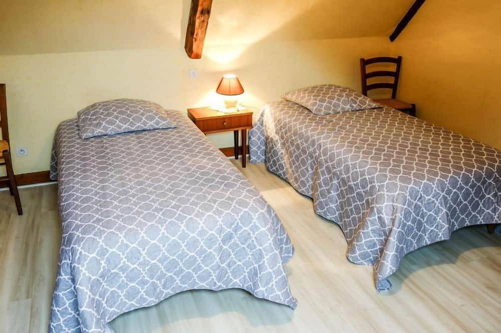 Le Champ du Lac in Salviac, Lot