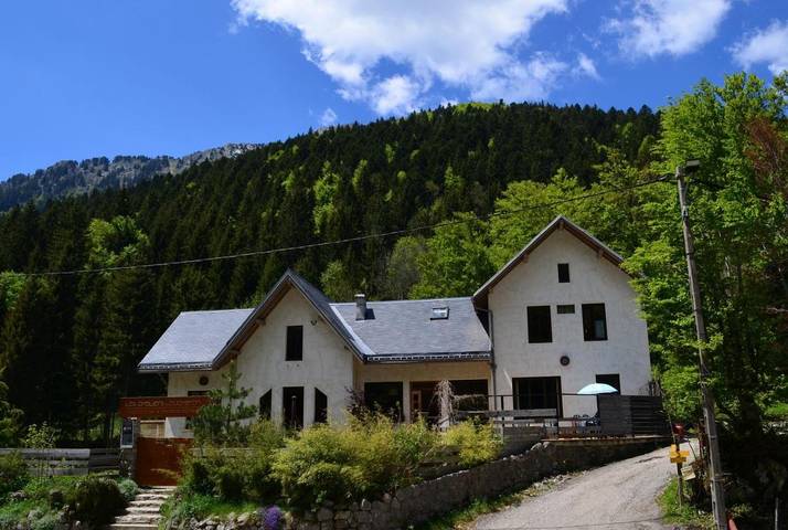 Maison d’hôte pour 2 personnes, avec terrasse ainsi que jacuzzi et jardin