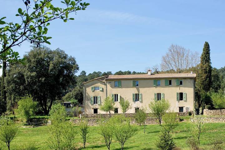 Chambre d’hôte pour 20 personnes dans les Parc national des Cévennes