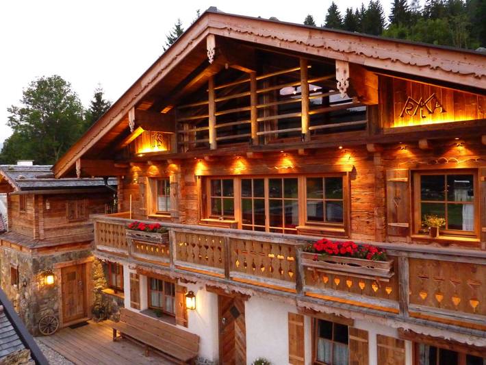 Ferienhaus für 10 Personen, mit Garten und Balkon sowie Sauna in Flachau - 2