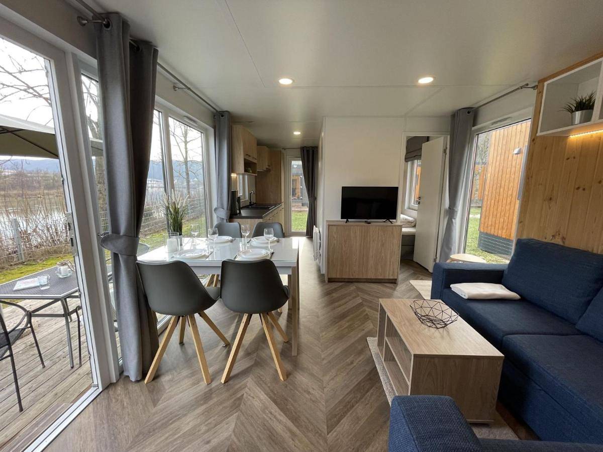 Holiday Home Tiny Haus Flussblick by Interhome in Riedenburg, Altmühltal