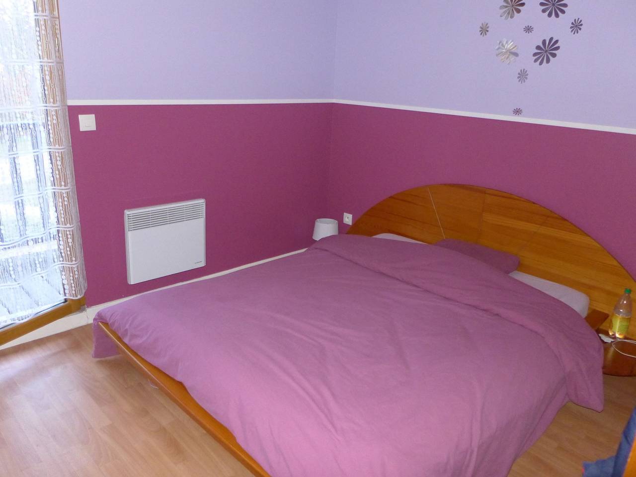 Wooden house by the canal with terrace and games in Froncles, Haute-Marne