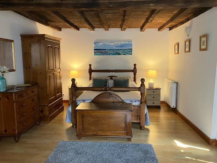 Location de vacances pour 4 personnes, avec vue ainsi que jardin et piscine à Saint-Privat-des-Prés - 2