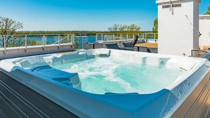 Ferienwohnung für 4 Personen, mit Terrasse und Sauna sowie Ausblick und Seeblick in Lötzen