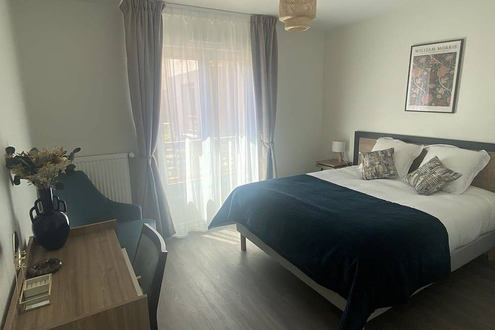 Appartement entier, Appartement T2 avec Terrasse in Moulins, Allier
