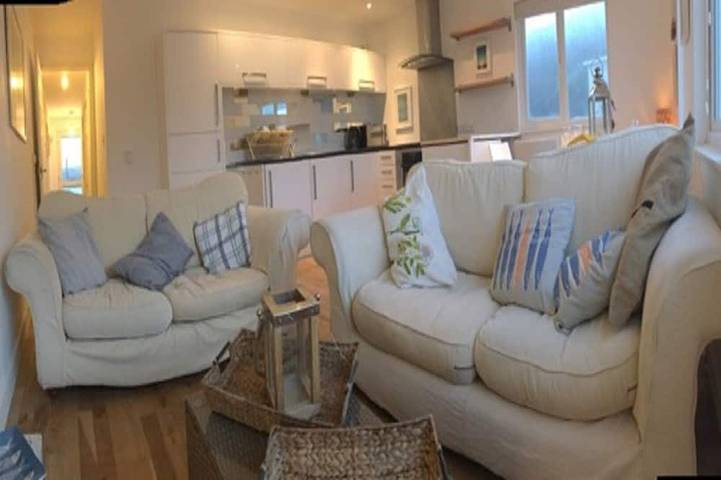 Holiday rental for 6 people, with balcony in Mawgan Porth