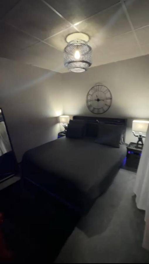 Gîte pour 2 personnes, avec jacuzzi à Les Clayes-sous-Bois - 2