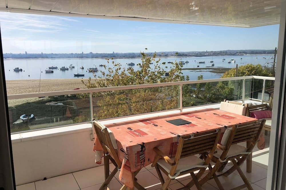 Appartement entier, Appartement Caraïbes* terrasse plein Sud face au bassin d'Arcachon in La Teste-de-Buch, Région d'Arcachon