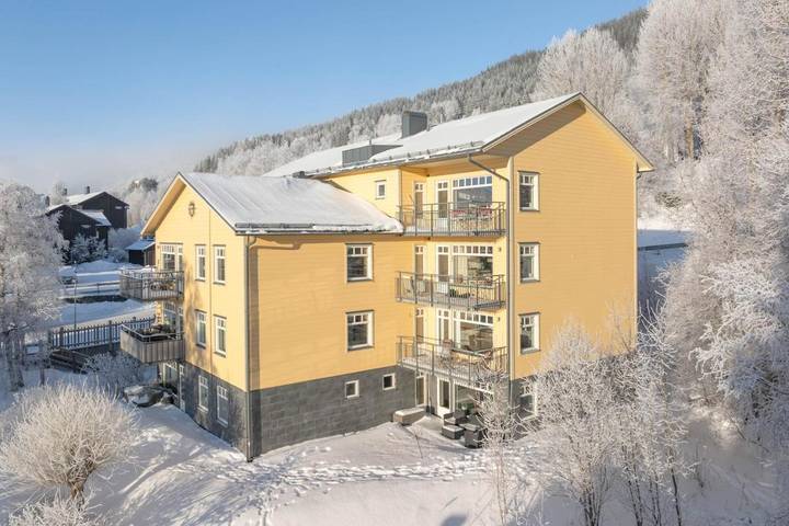 Ferienwohnung für 6 Personen, mit Sauna und Terrasse sowie Ausblick und Seeblick, mit Haustier - 1