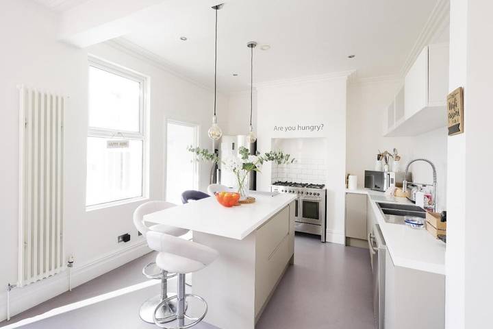 Chambre d’hôte pour 8 personnes, avec jardin à Bristol