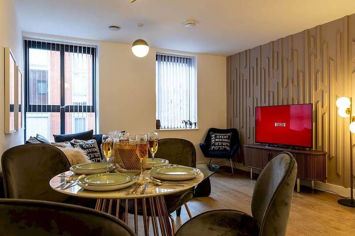 Glamping for 4 people in Birmingham