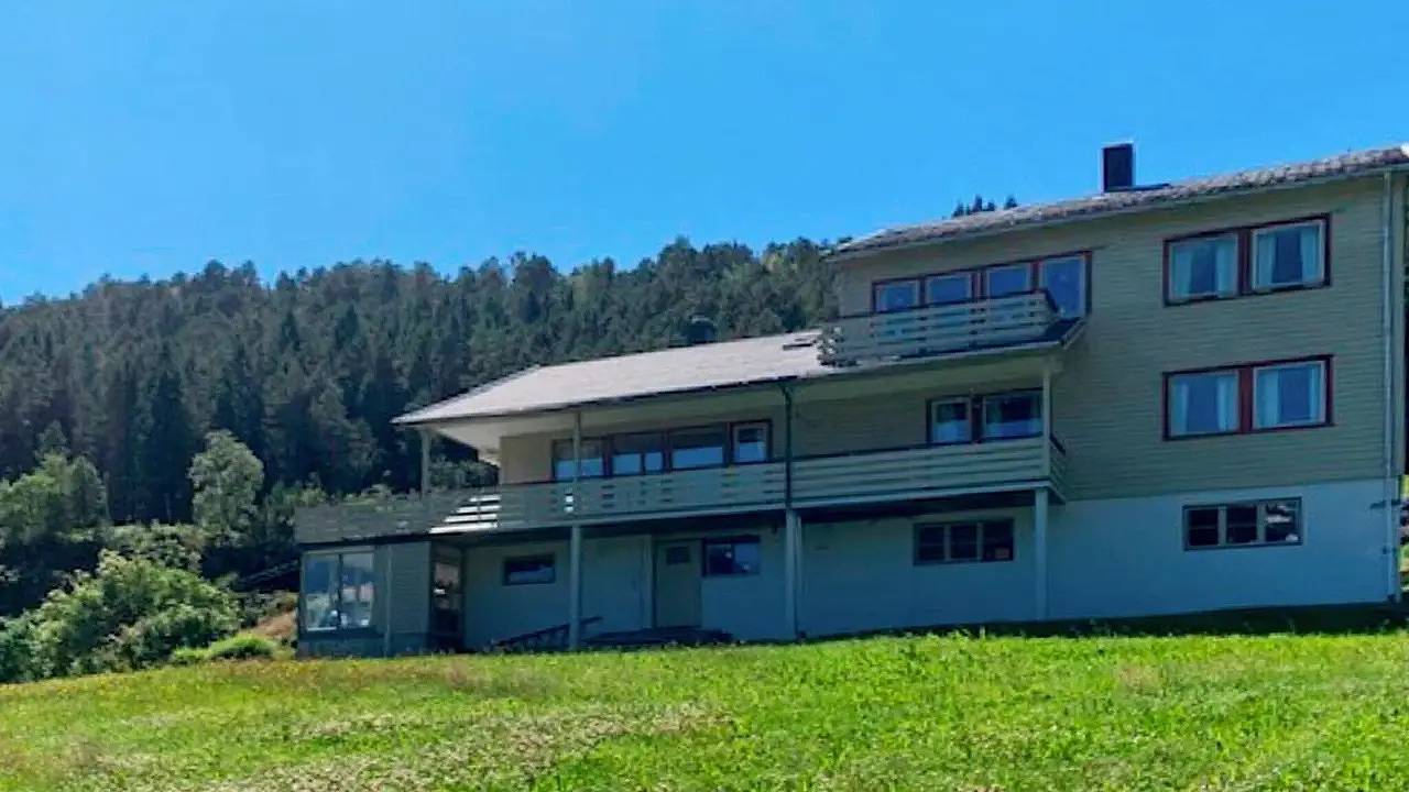 Ferienhaus für 8 Personen (250 m²) in Skorafjellet in Volda