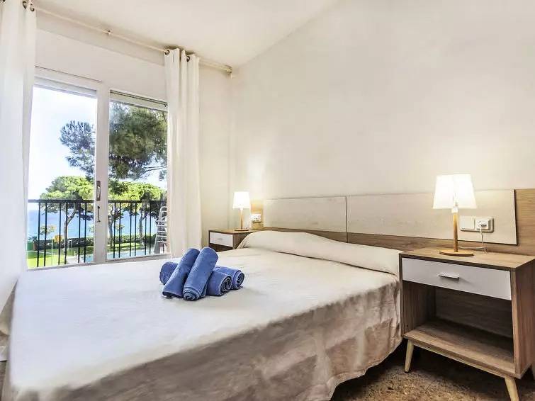 Apartamento entero, 3 Pièces 6 Personnes in Els Pins Blanes, Blanes