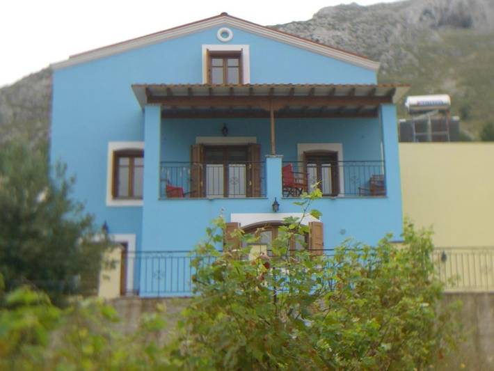 Location de vacances pour 10 personnes, avec jardin ainsi que vue sur le lac et vue, animaux acceptés dans Panormos - 2