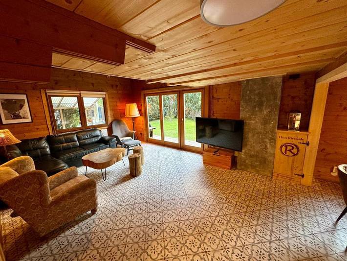 Ferienwohnung für 9 Personen, mit Garten und Ausblick sowie Terrasse - 1