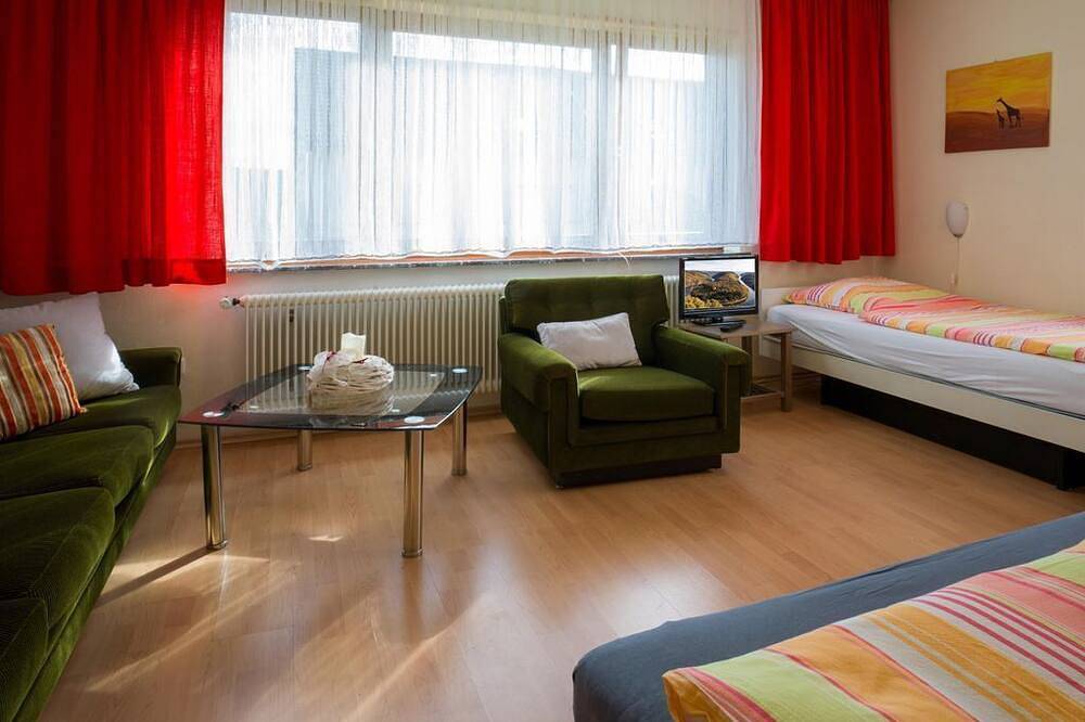 Ganze Wohnung, Ferienwohnung Andreas Leipold in Merzig, Saar-Nahe-Bergland