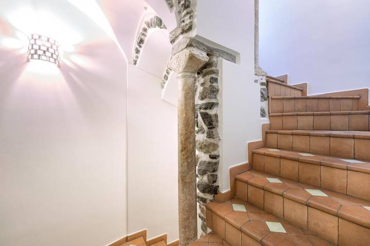 Villa pour 4 personnes, avec piscine ainsi que terrasse et jacuzzi à Amalfi - 2