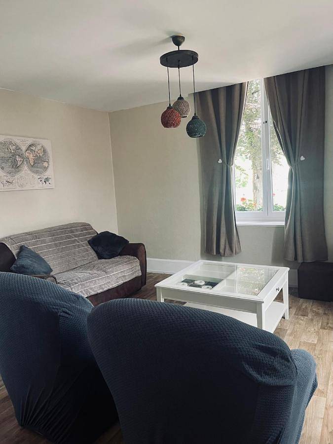 Appartement entier, Famille et lacs en duplex in Celles-sur-Plaine, Saint-Dié-des-Vosges