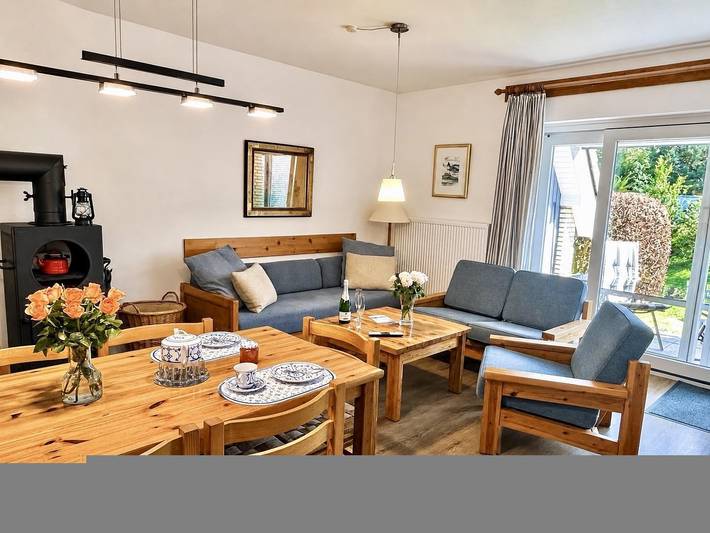 Ganze Ferienwohnung, Wohnung Anka I oben in St. Peter-Bad, St. Peter-Ording