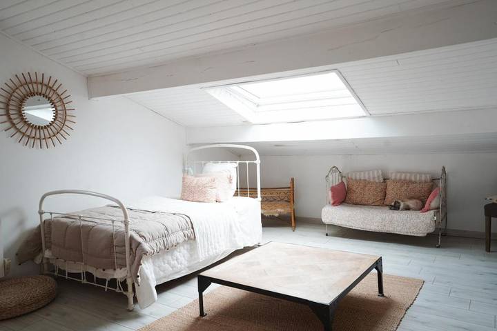 Chambre d’hôte pour 3 personnes, avec piscine ainsi que jardin et vue à Bidart - 4