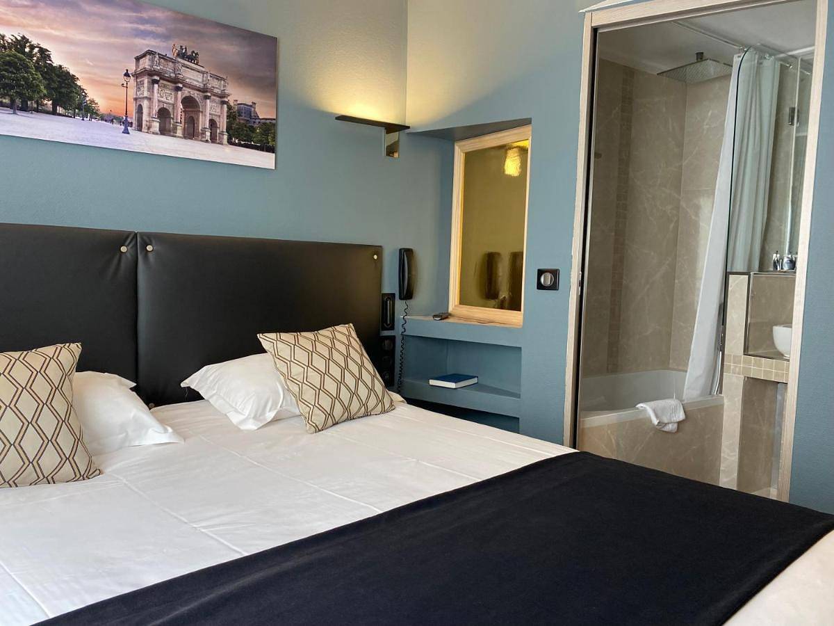 Hotel Louvre Sainte Anne in Paris 1er Arrondissement, Paris