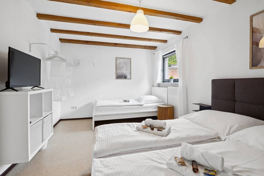Andriss: Travel & Work - 5 Schlafzimmer - 9 Pers. in Kaiserslautern, Saar-Nahe-Bergland