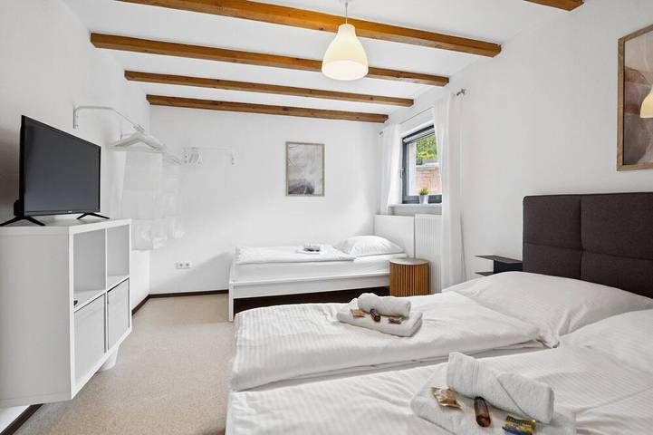 Andriss: Travel & Work - 5 Schlafzimmer - 9 Pers. in Kaiserslautern, Saar-Nahe-Bergland