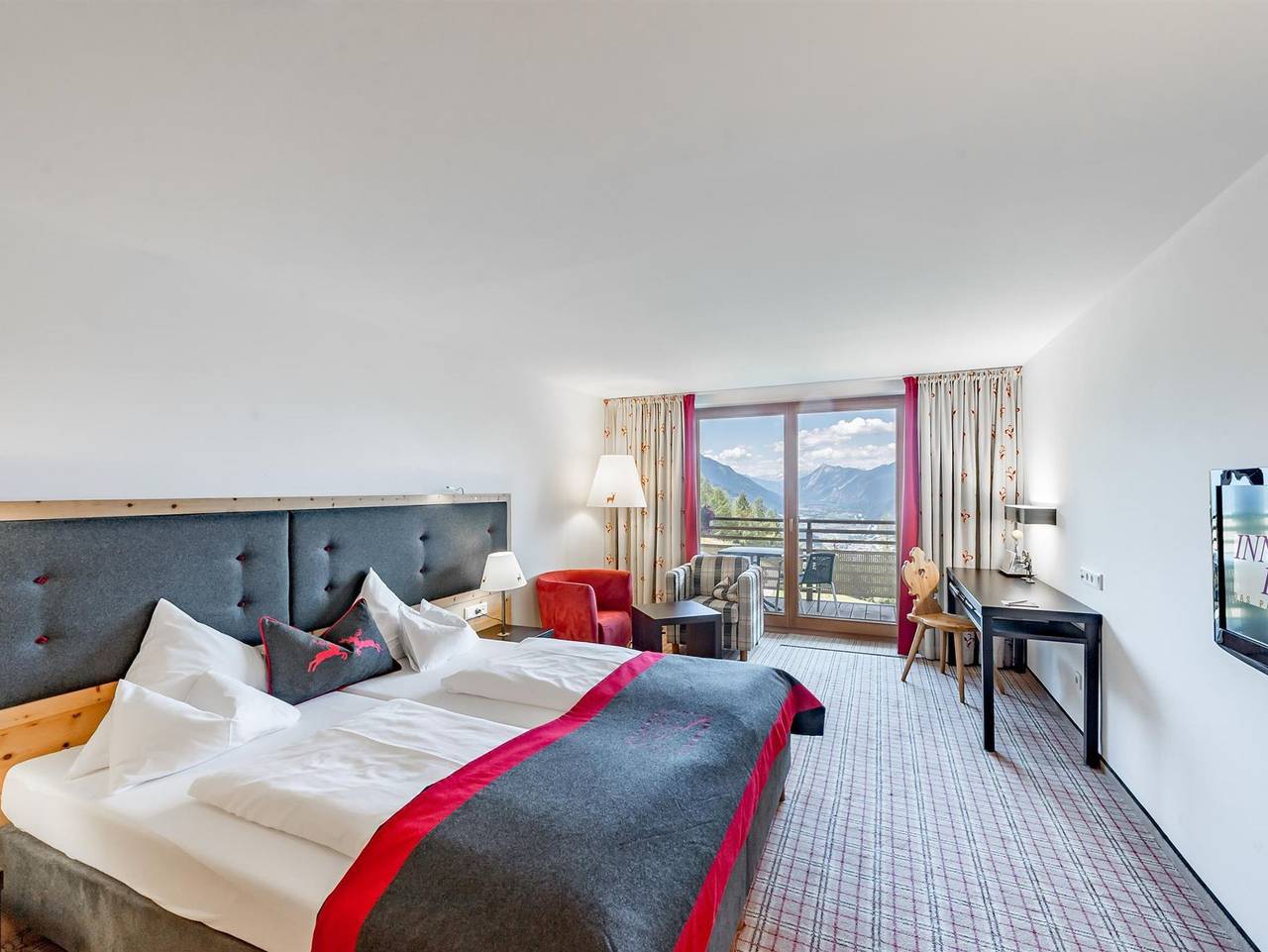 Hotel Inntalerhof - "Sonnenaufgang" Grand Lit-Neu! inkl. Fr in Mösern, Telfs