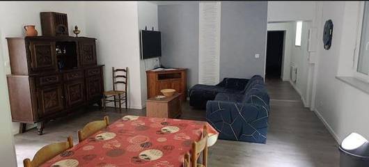 Gîte pour 9 personnes à Menat