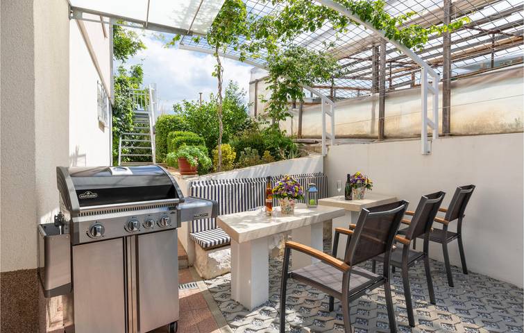 Ferienwohnung für 8 Personen, mit Terrasse in Split - 3