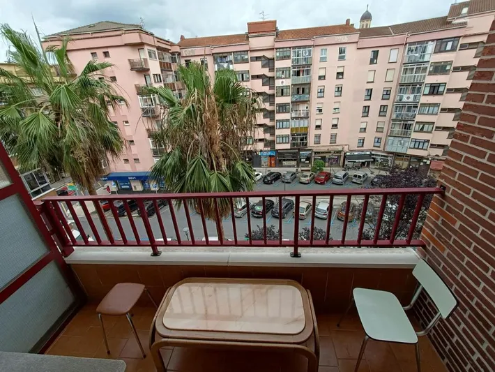 Apartamento de vacaciones para 6 personas, con vistas y balcón - 1