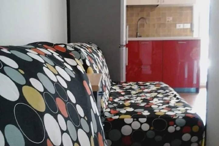 Gîte pour 8 personnes, avec jardin et balcon, animaux acceptés à Lido Adriano - 2