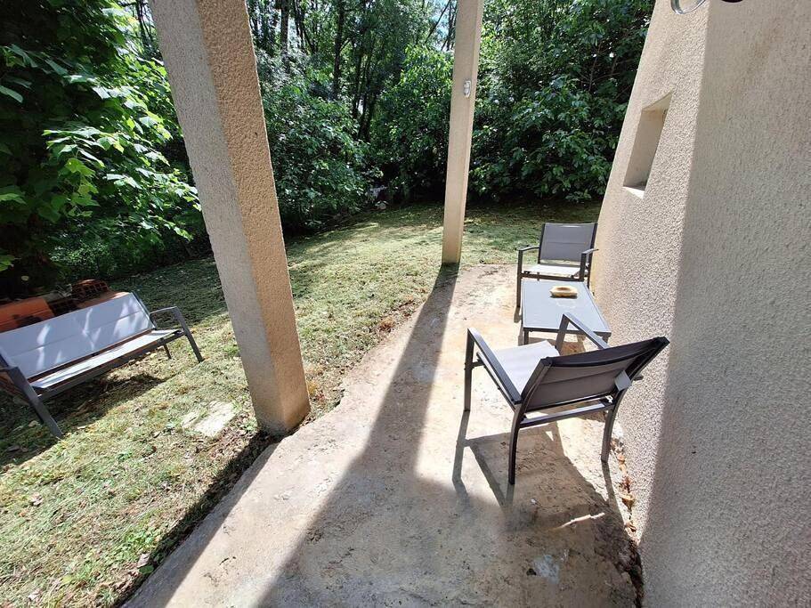 Double Room with Garden View in Saint-Geniès-Bellevue, Toulouse et ses environs