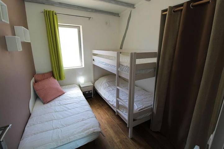 Location de vacances pour 7 personnes, avec jardin à Lavaurette - 3