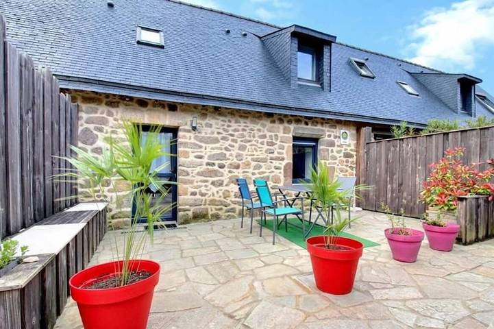 Gîte pour 2 personnes, avec terrasse, animaux acceptés à Locmariaquer