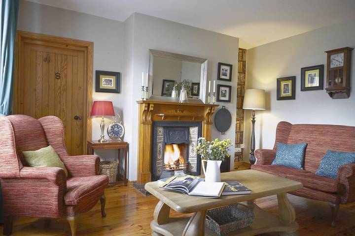 Gîte pour 4 personnes, avec terrasse et jardin à Doolin