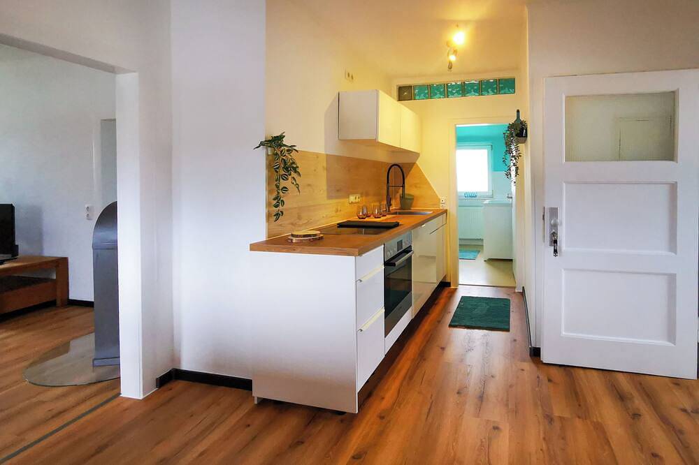 Ganze Wohnung, Neu Apartment Blumenstraße in Korbach in Korbach, Waldecker Land