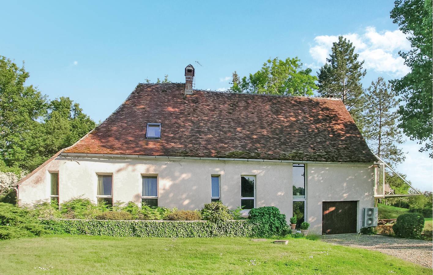 Ferienhaus für 7 Personen mit Garten in Saint-Georges-sur-Baulche, Auxerre und Umgebung