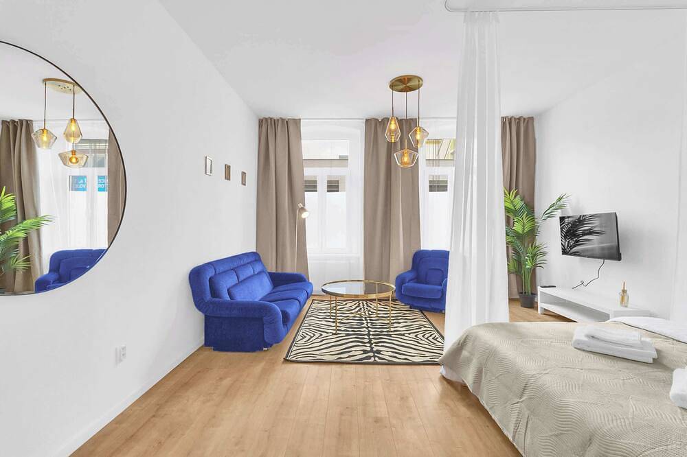 Entire apartment, Trendy Apartment in Centrum 2 in Bratislava, Bratislava region