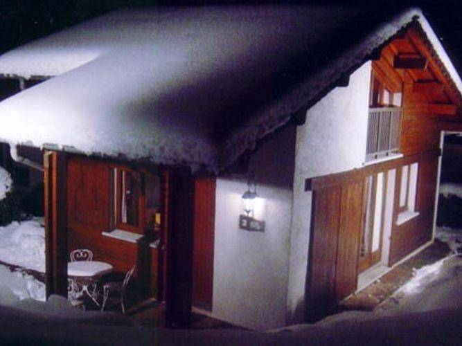 Three-Bedroom Chalet in Le Thillot, Région d'Épinal